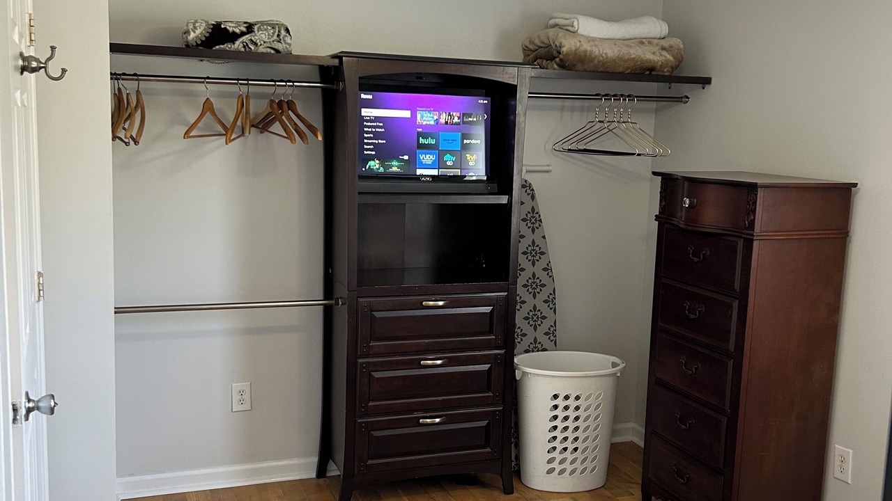 Photo of Bedroom in Shoreline Park