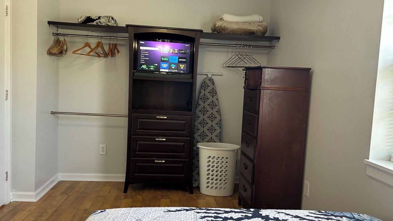Photo of Bedroom in Shoreline Park