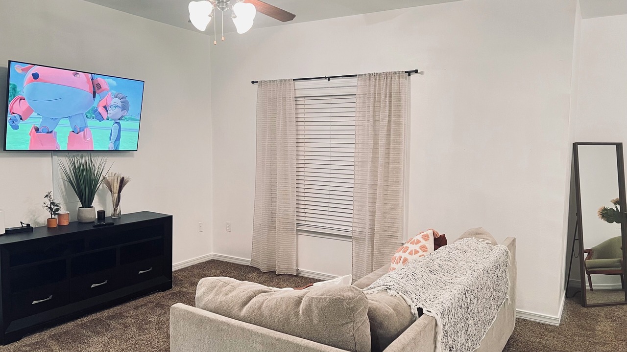 Photo of Livingroom in Wright
