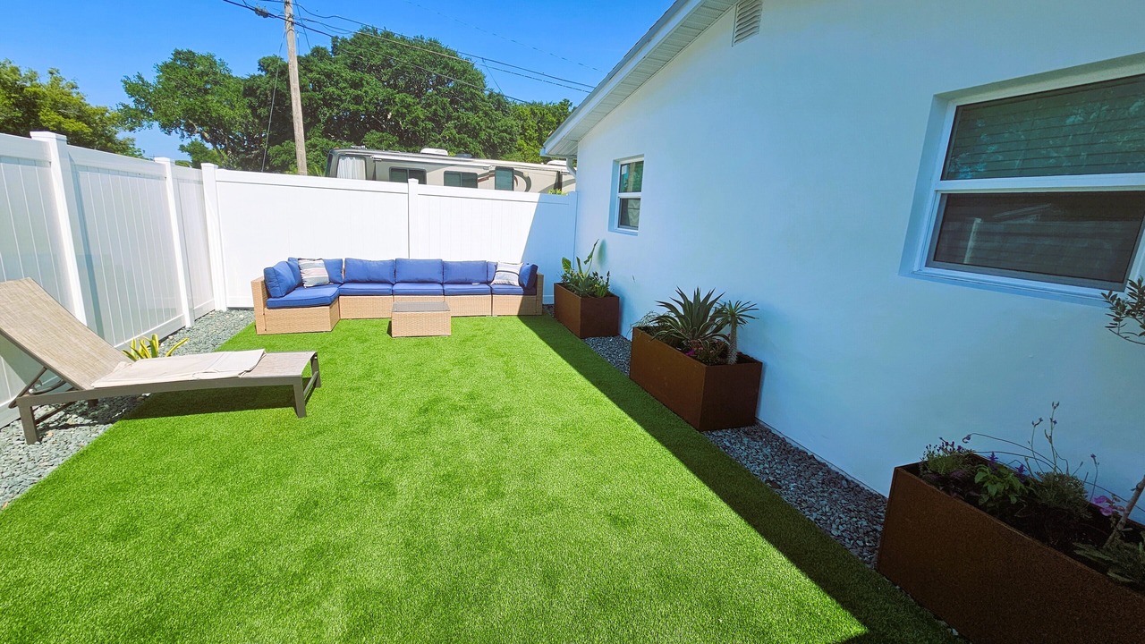 Photo of Patio Balcony in Disston Heights
