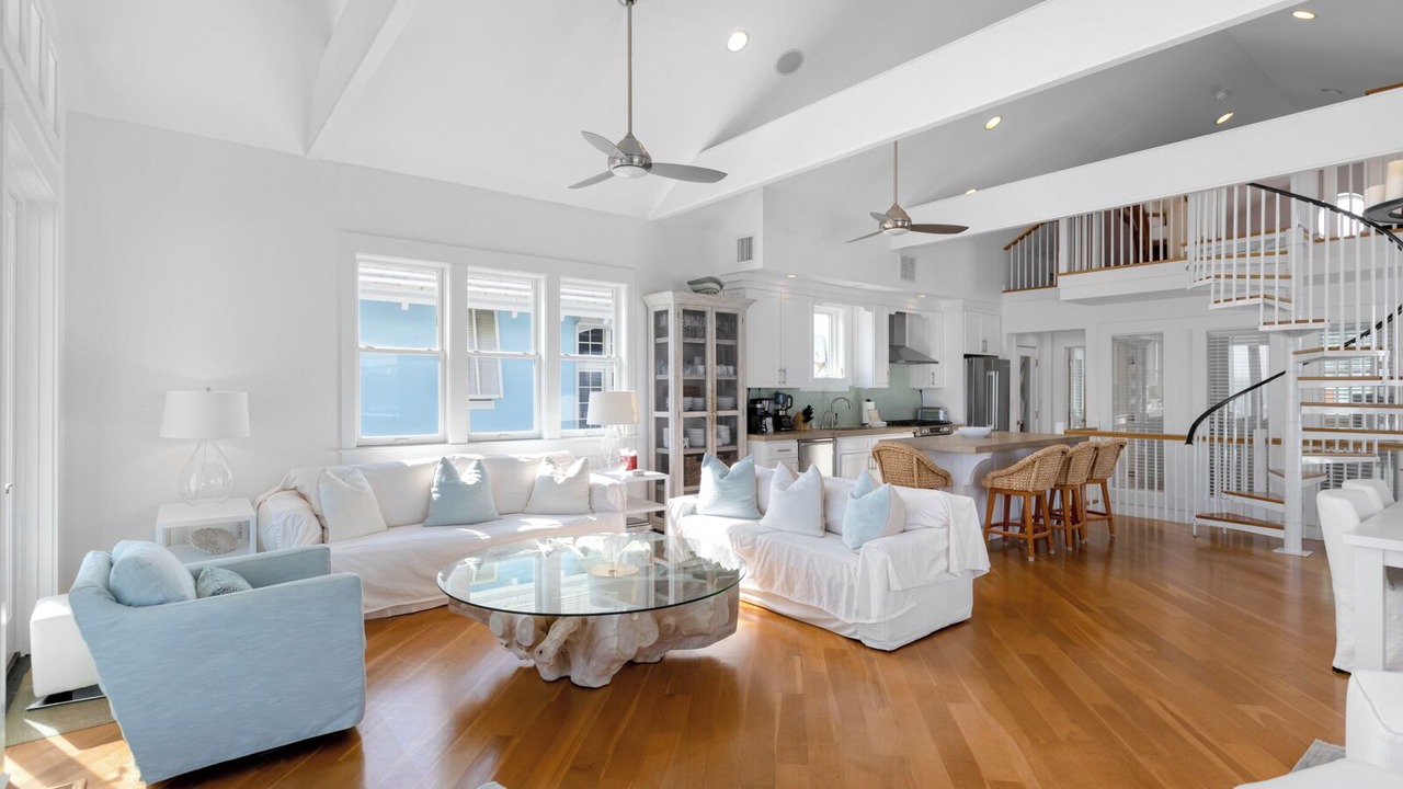 Photo of Livingroom in Sunnyside