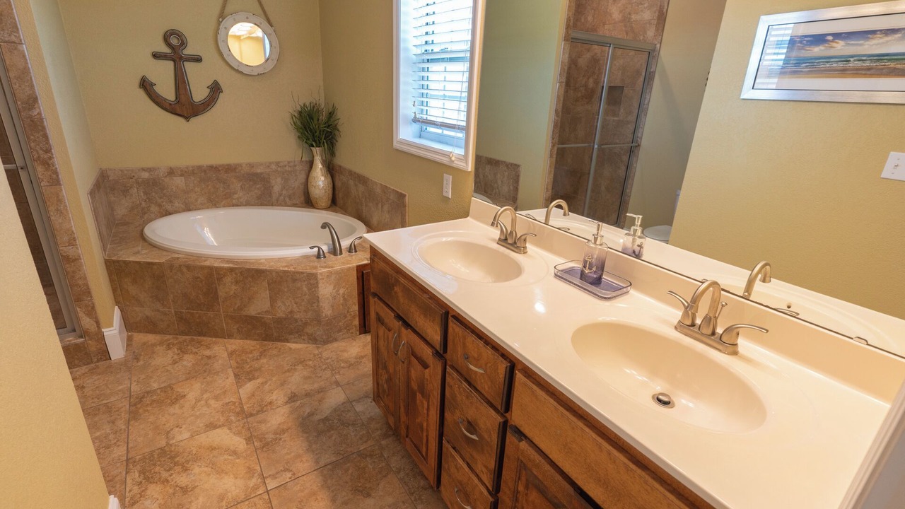 Photo of Bathroom in St. George Island