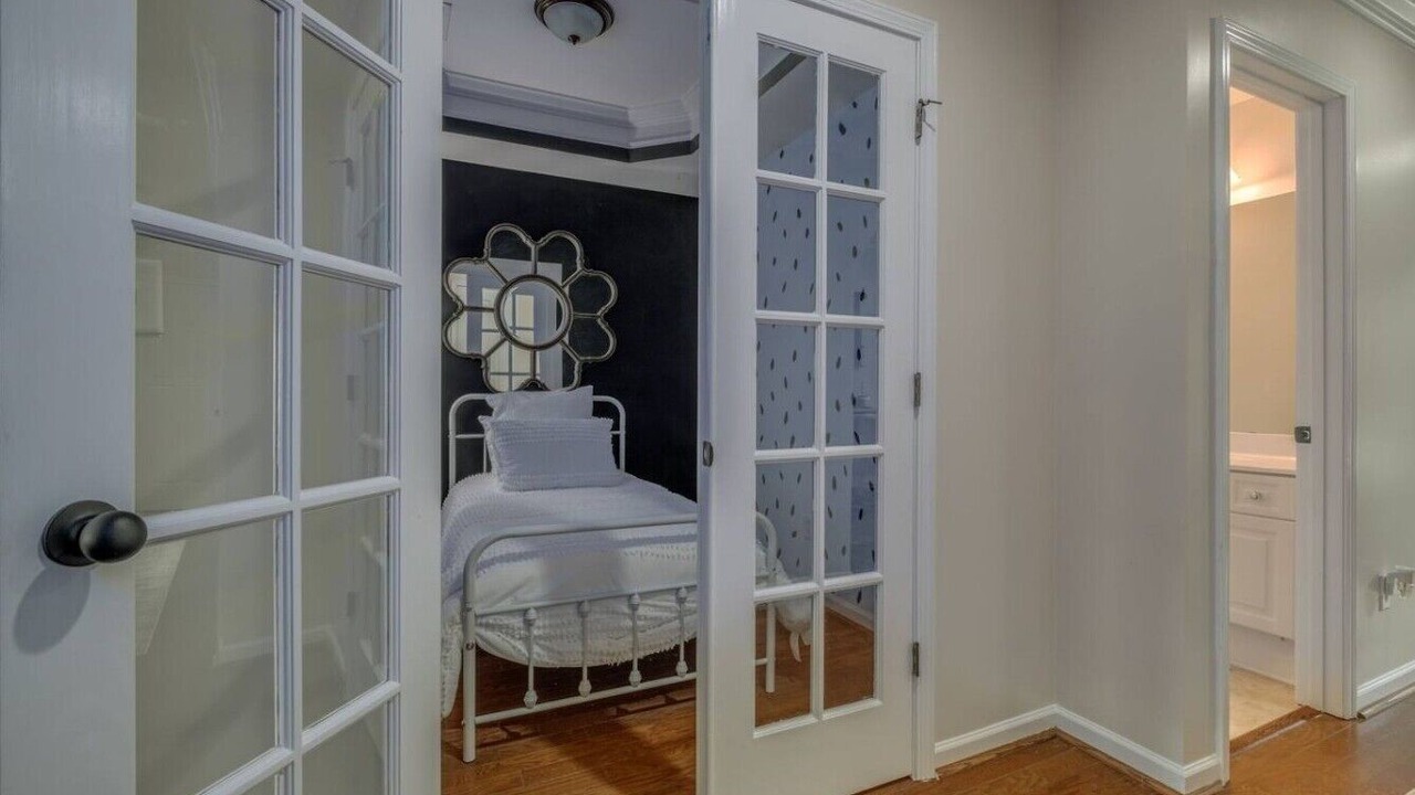 Photo of Bedroom in Hoover