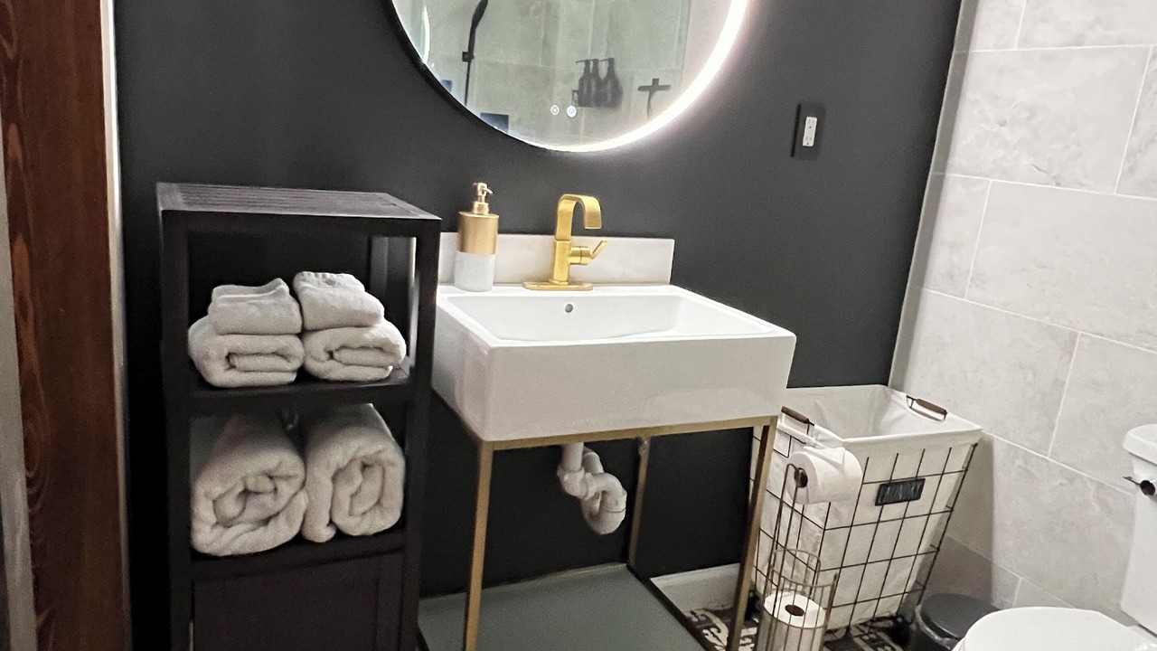 Photo of Bathroom in Wedgefield