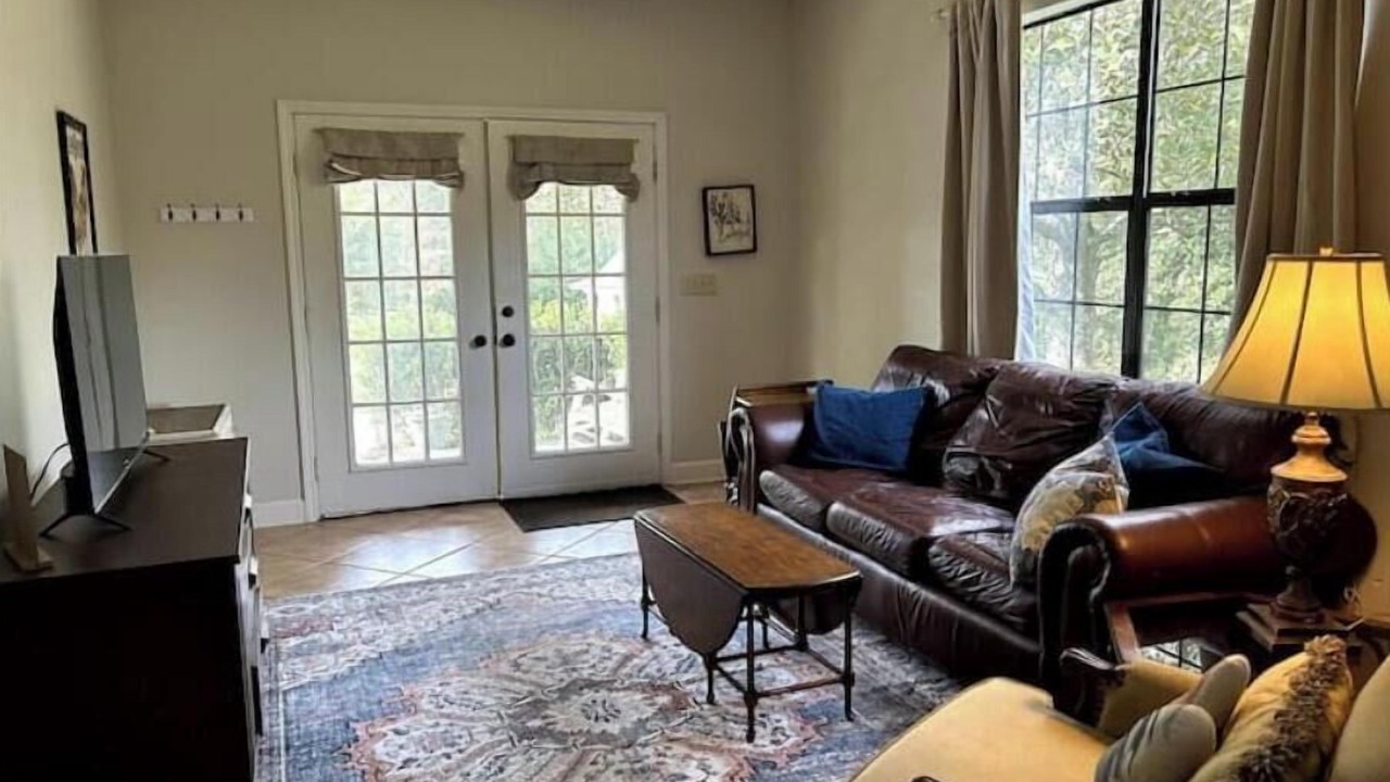 Photo of Livingroom in Loxley