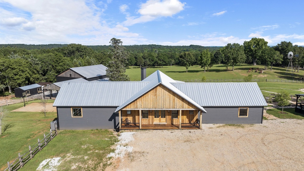 Photo of Outdoor in Laneville