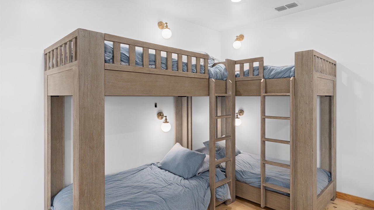 Photo of Bedroom in Laneville