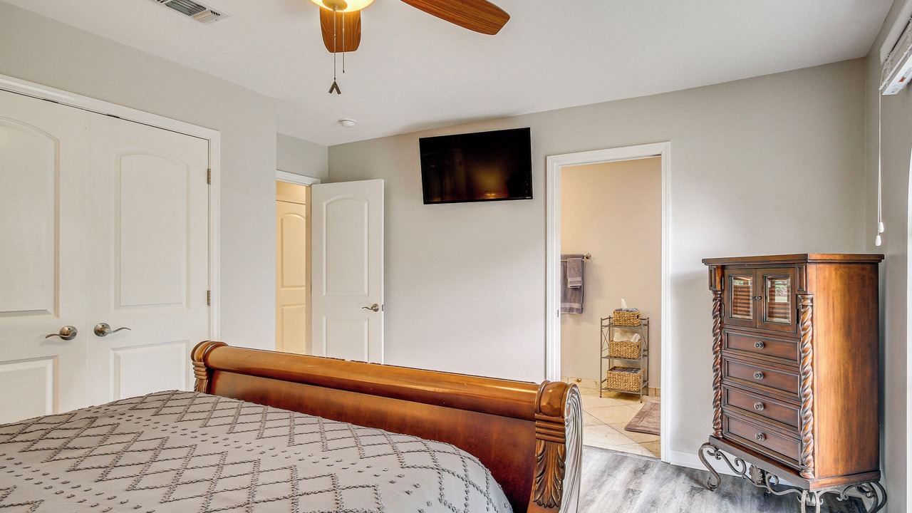 Photo of Bedroom in Gulf Hills