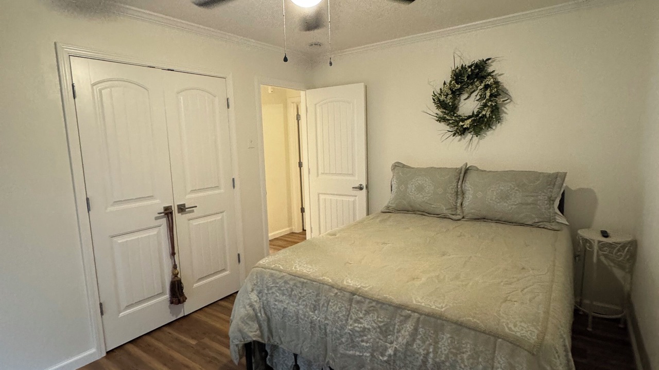 Photo of Bedroom in Alexandria