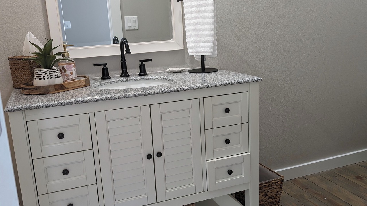 Photo of Bathroom in Port Bolivar