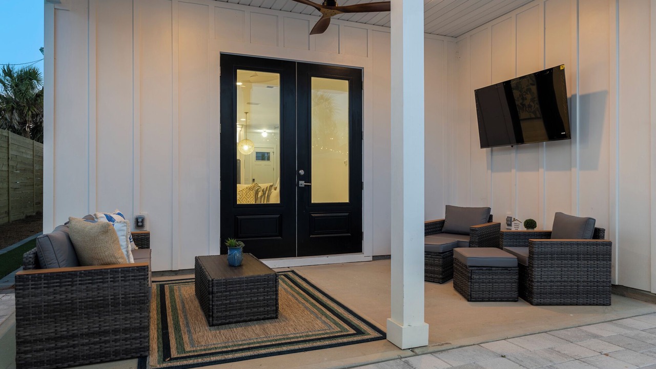 Photo of Patio Balcony in Holiday Beach