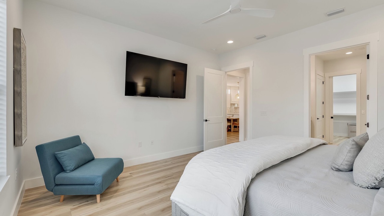 Photo of Bedroom in Holiday Beach
