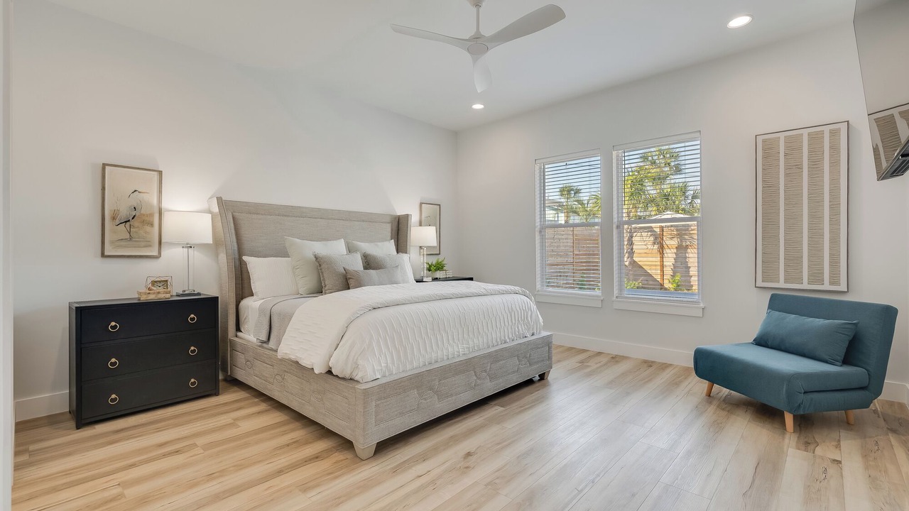 Photo of Bedroom in Holiday Beach