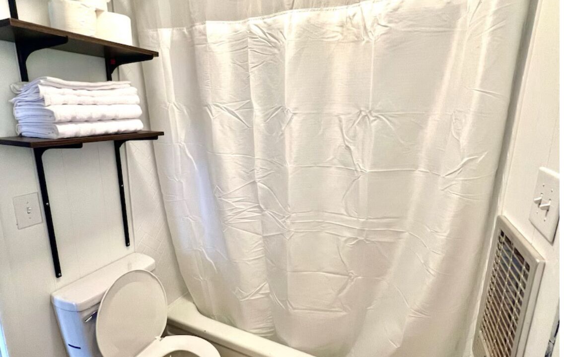 Photo of Bathroom in South Toledo Bend