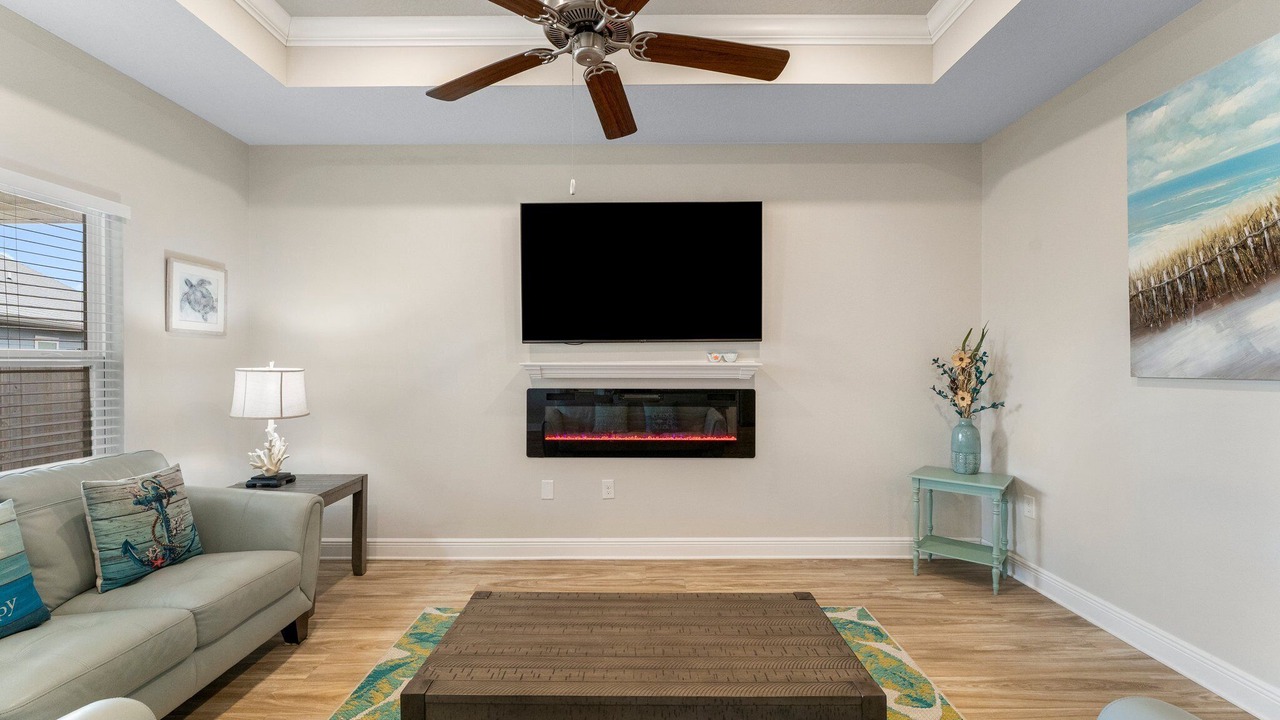 Photo of Livingroom in Upper Grand Lagoon