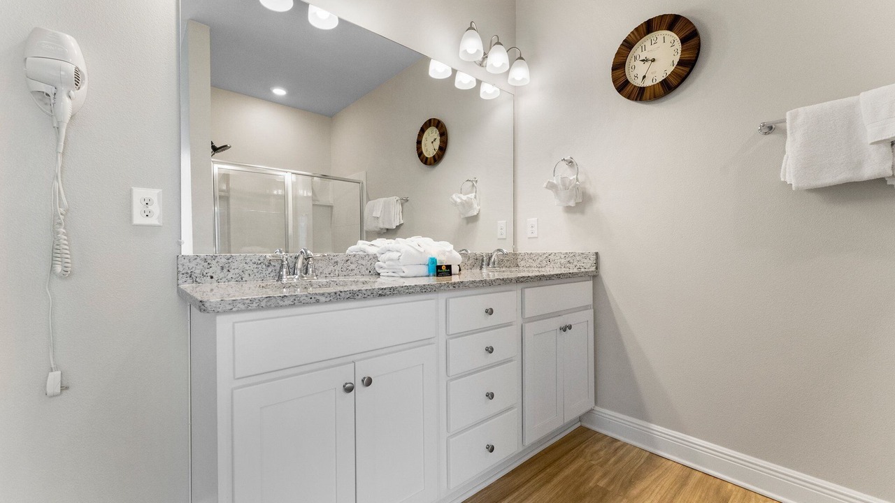 Photo of Bathroom in Upper Grand Lagoon