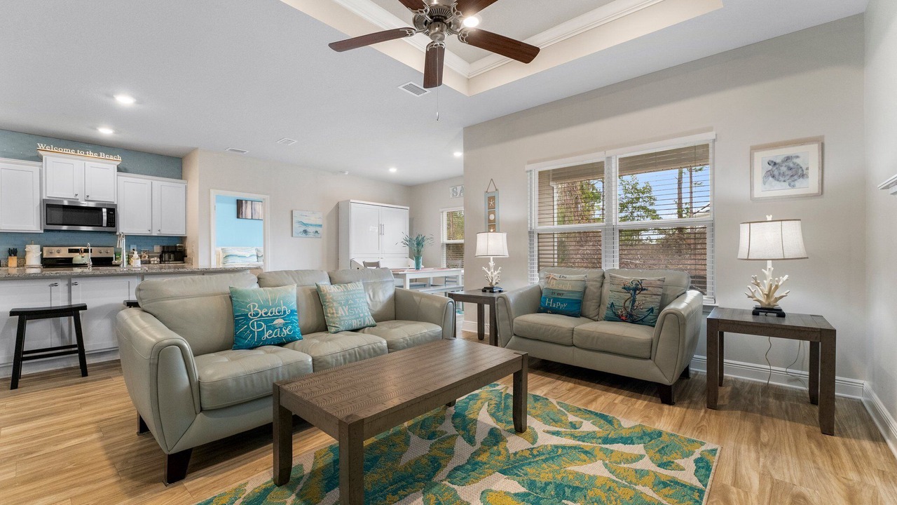 Photo of Livingroom in Upper Grand Lagoon