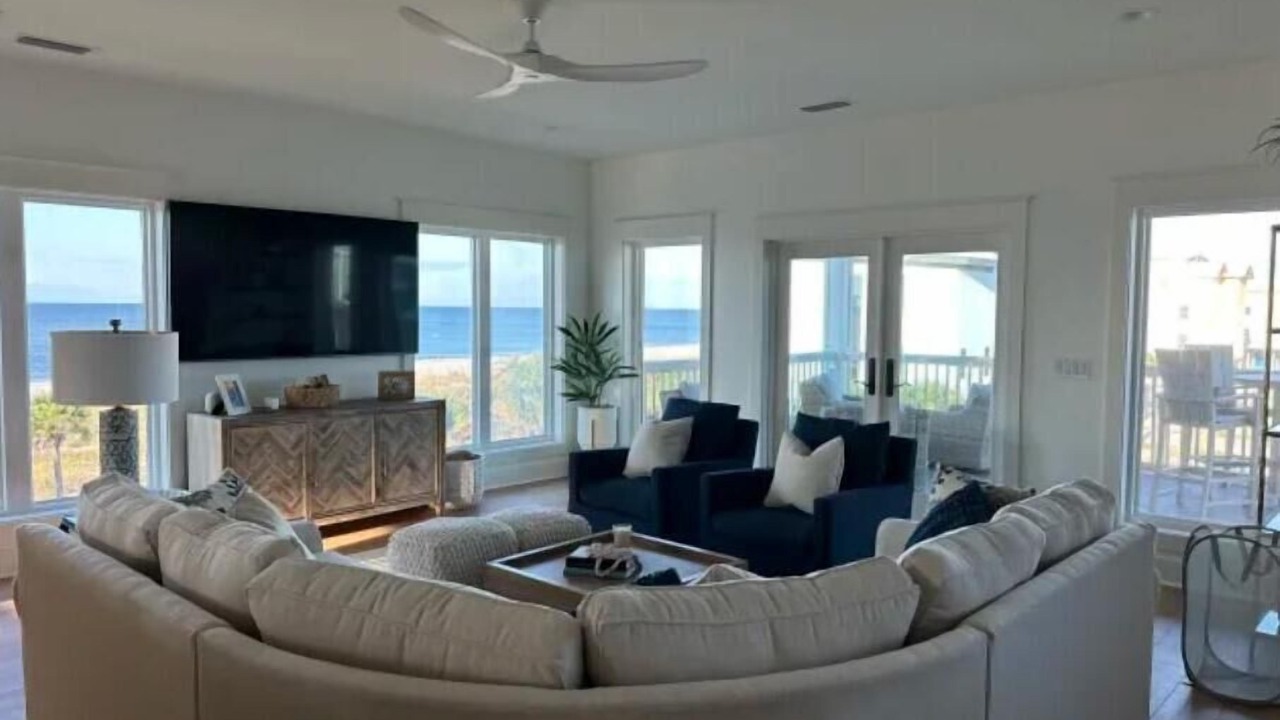 Photo of Livingroom in Port St. Joe