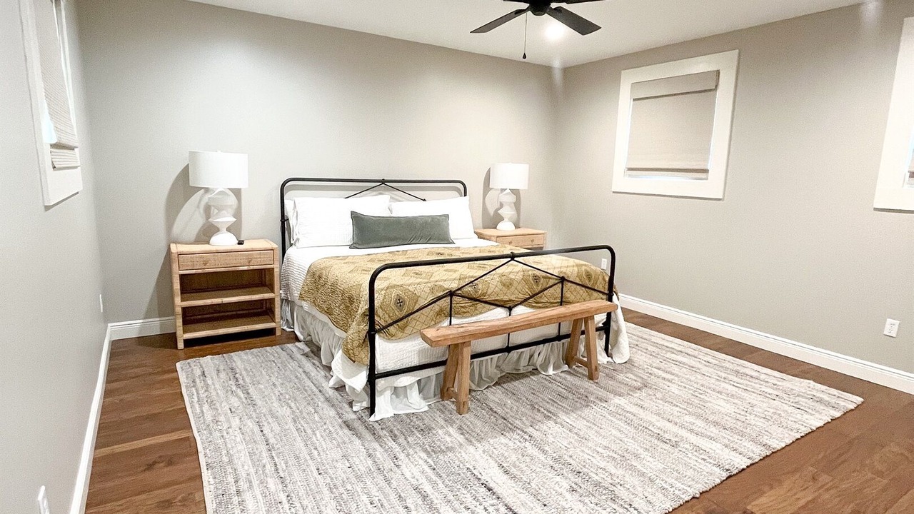 Photo of Bedroom in Laurel