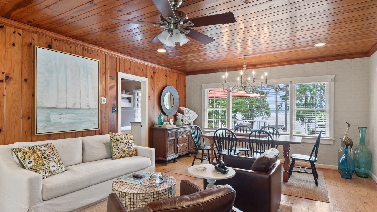 Photo of Livingroom in Langston
