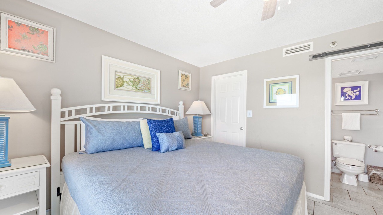 Photo of Bedroom in Lower Grand Lagoon