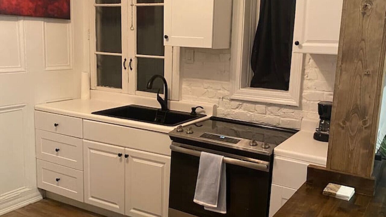 Photo of Kitchen in French Quarter