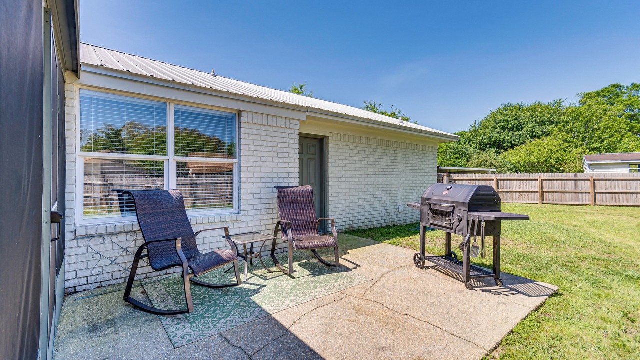 Photo of Outdoor in Myrtle Grove