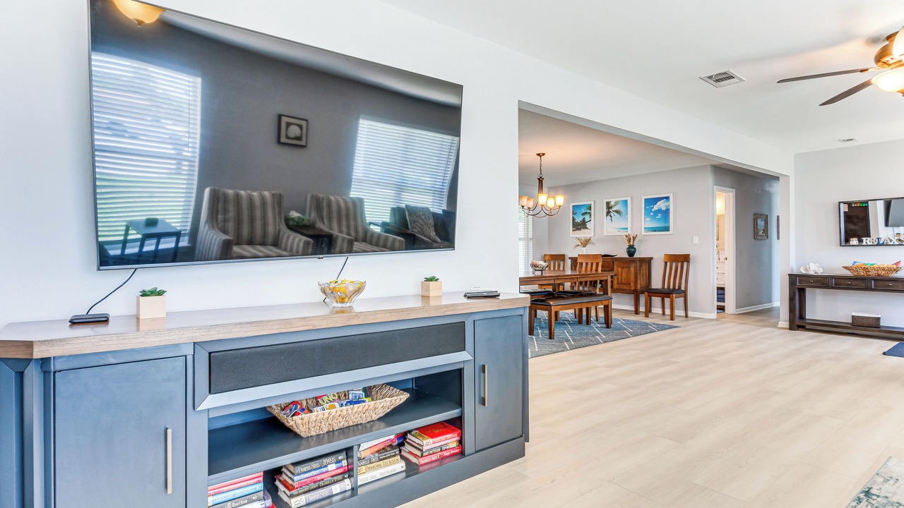 Photo of Livingroom in Myrtle Grove