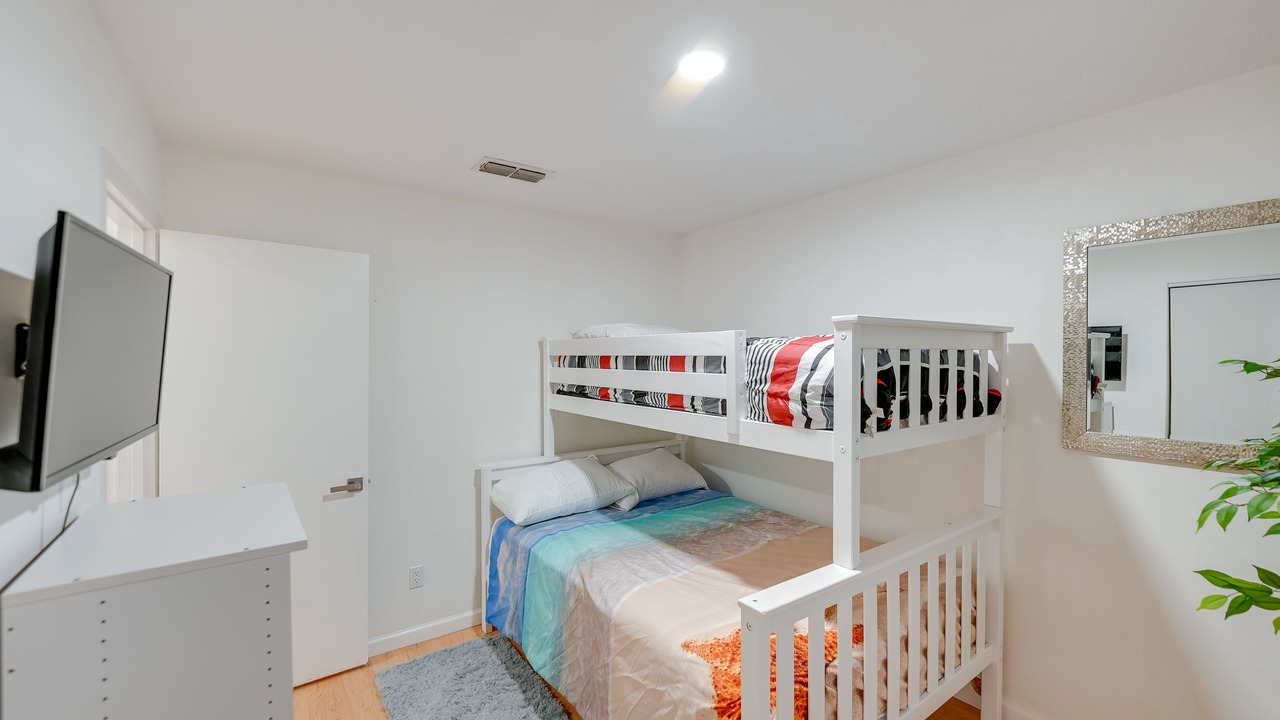 Photo of Bedroom in Alligator Point
