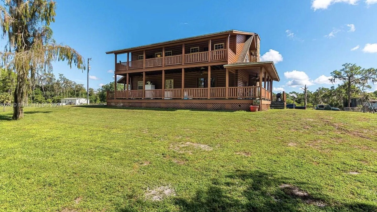Photo of Outdoor in Clewiston