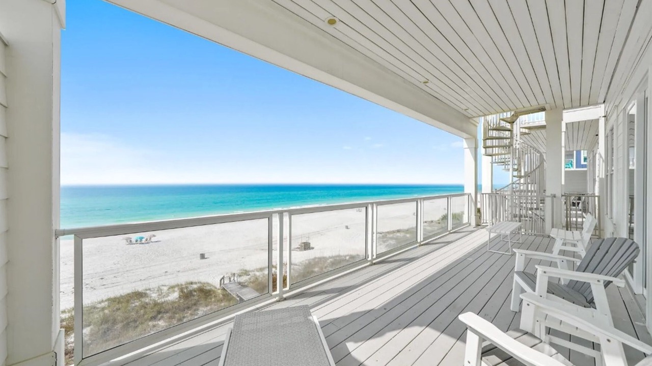 Photo of Outdoor in Laguna Beach Estates