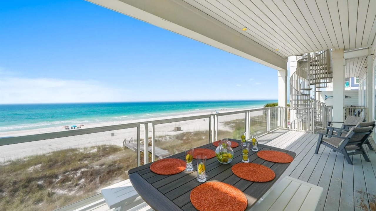 Photo of Outdoor in Laguna Beach Estates