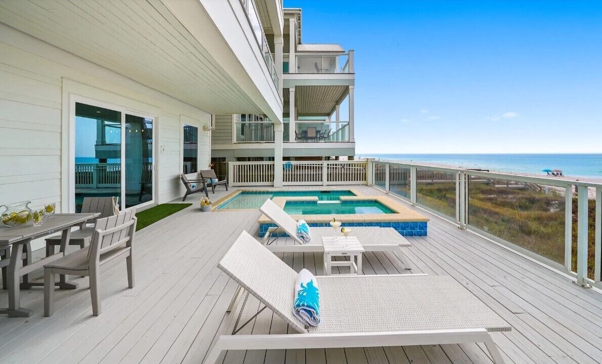 Photo of Outdoor in Laguna Beach Estates