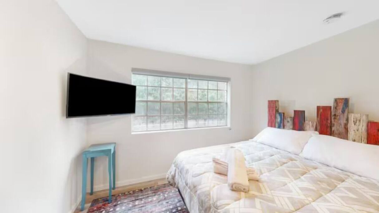 Photo of Bedroom in Ono Island