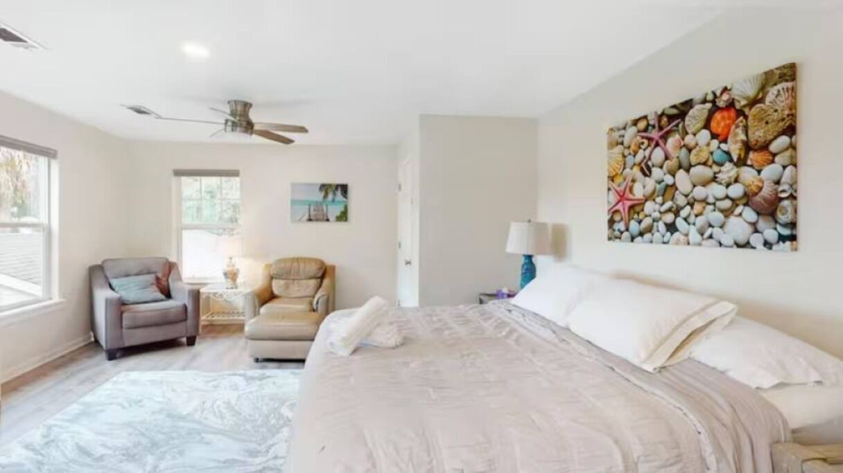 Photo of Bedroom in Ono Island
