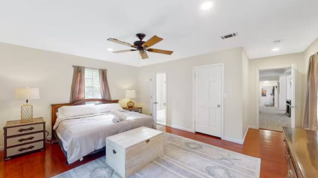 Photo of Bedroom in Ono Island