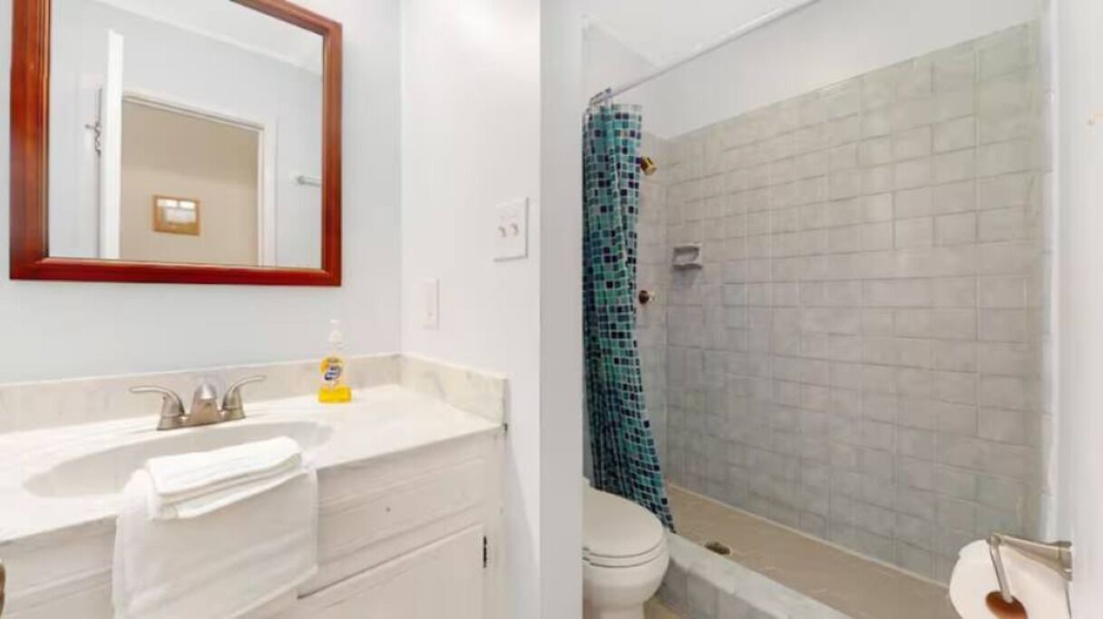 Photo of Bathroom in Ono Island