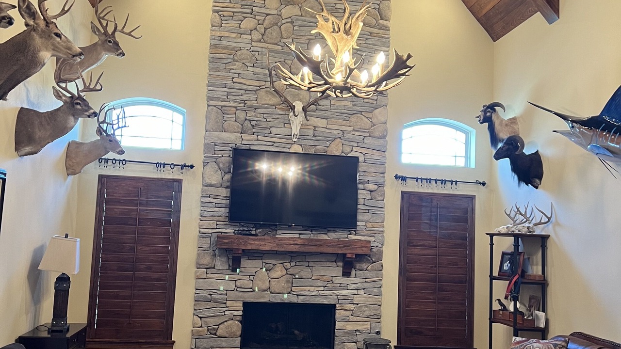 Photo of Livingroom in Sulphur Springs