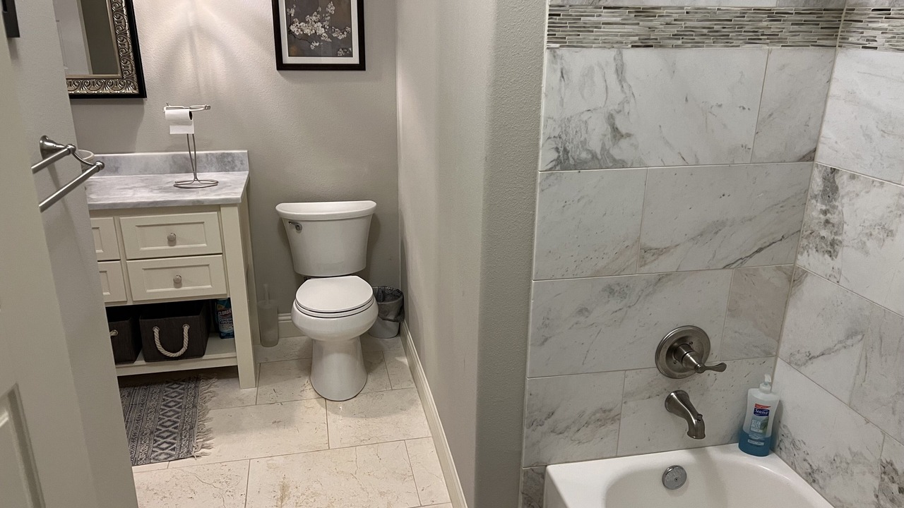 Photo of Bathroom in Sulphur Springs