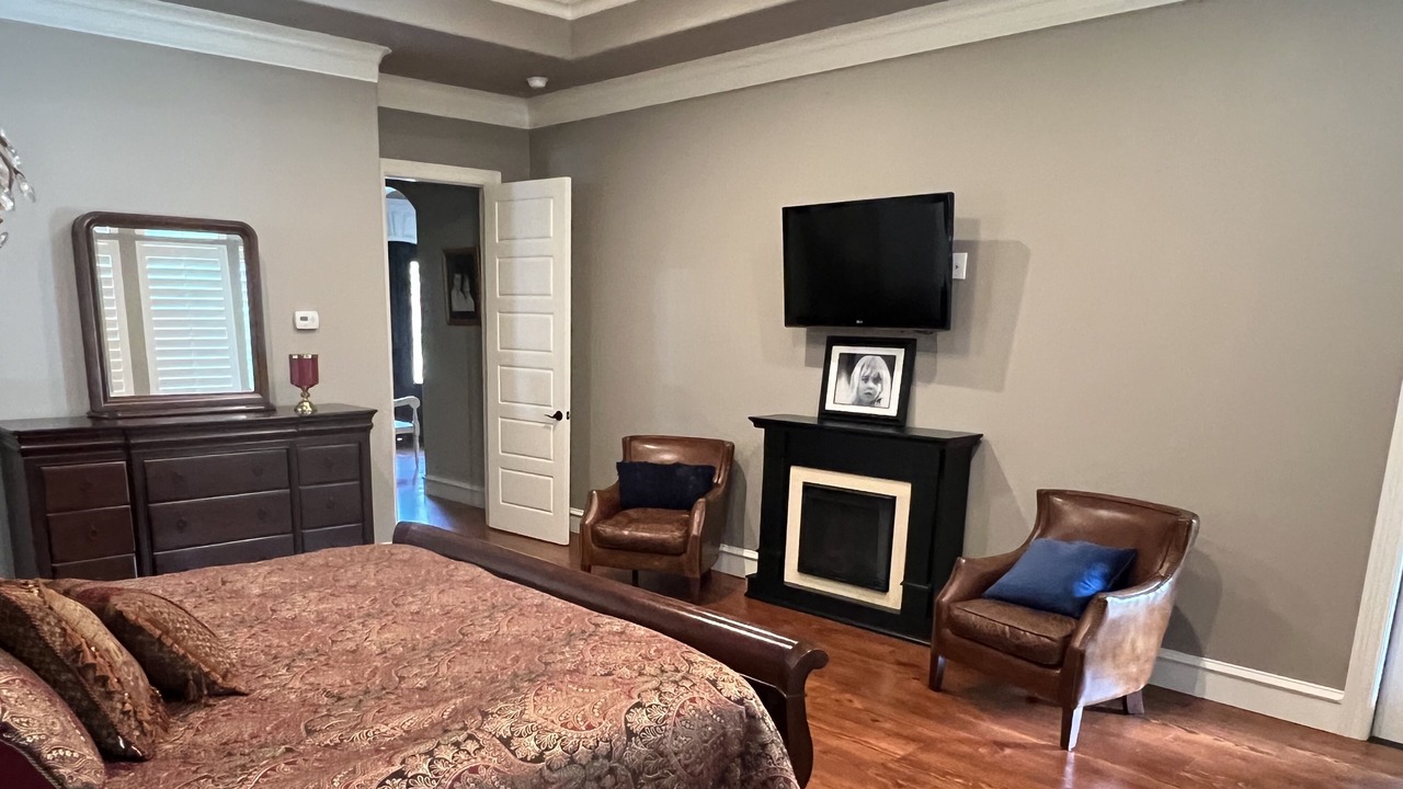 Photo of Bedroom in Sulphur Springs