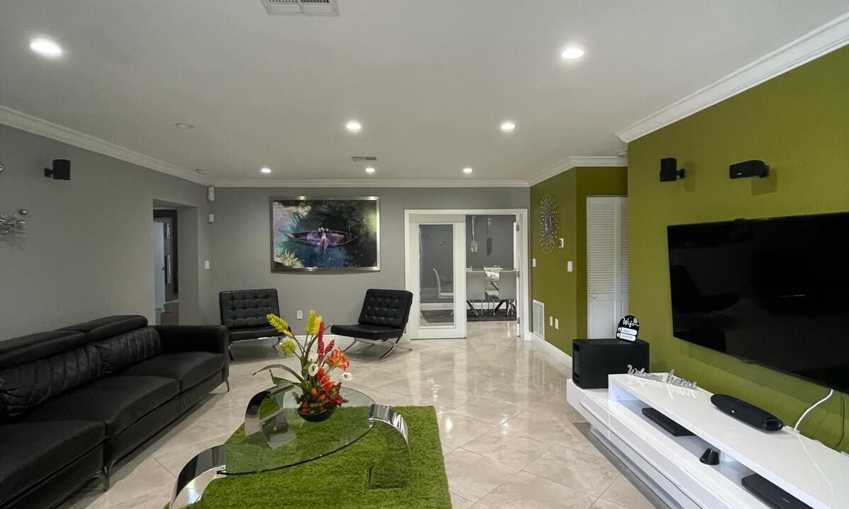 Photo of Livingroom in Greenacres