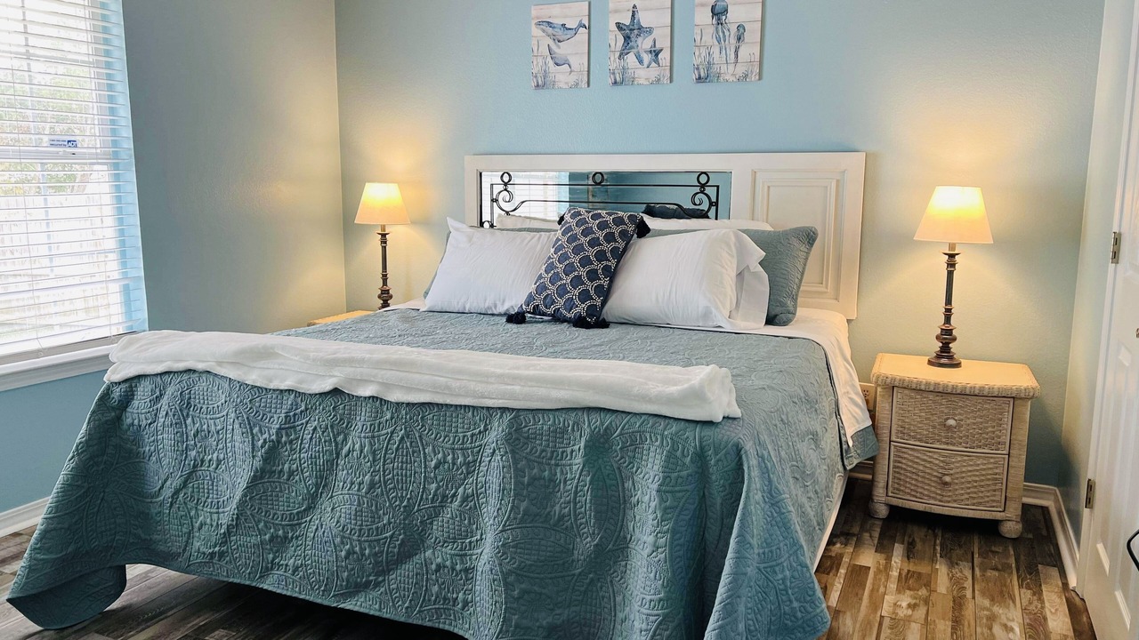 Photo of Bedroom in Gulf Breeze