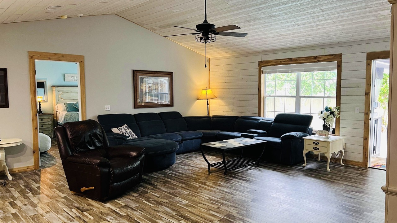 Photo of Bedroom in Gulf Breeze