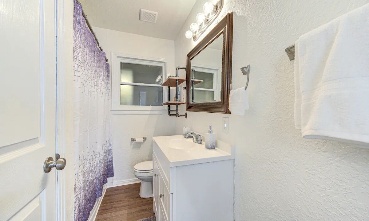 Photo of Bathroom in Beaumont