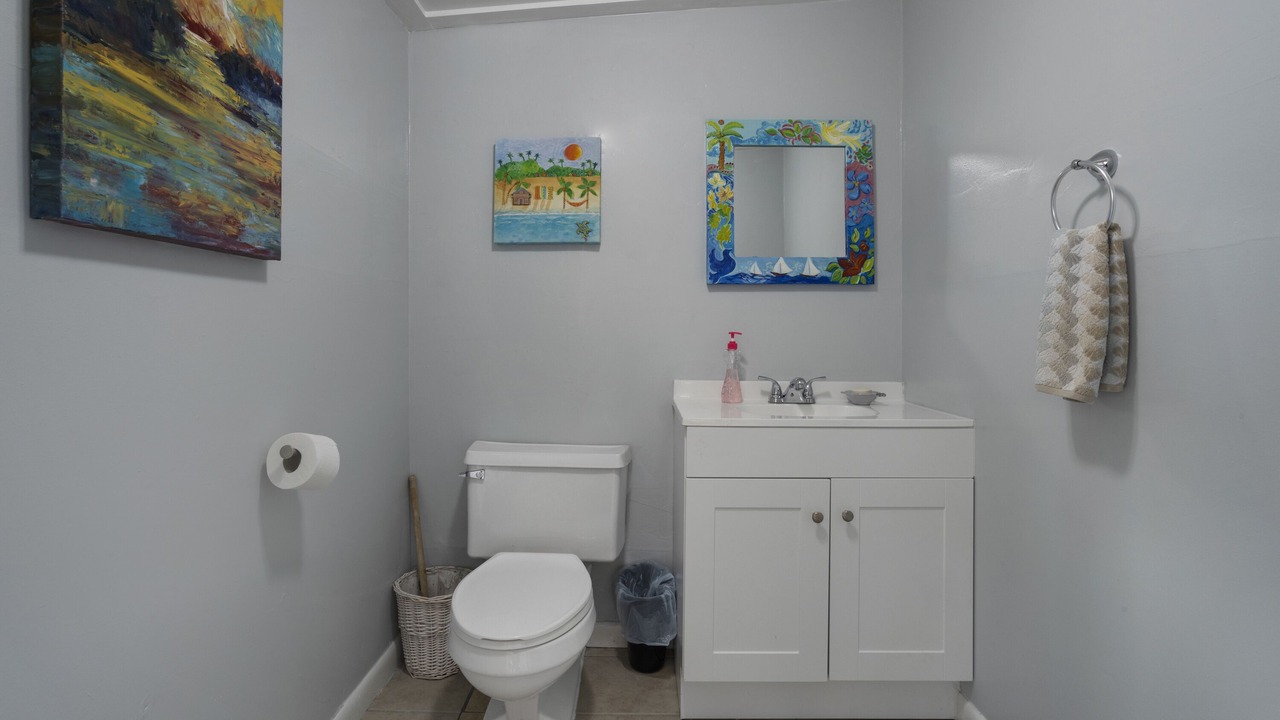 Photo of Bathroom in Ocean Springs