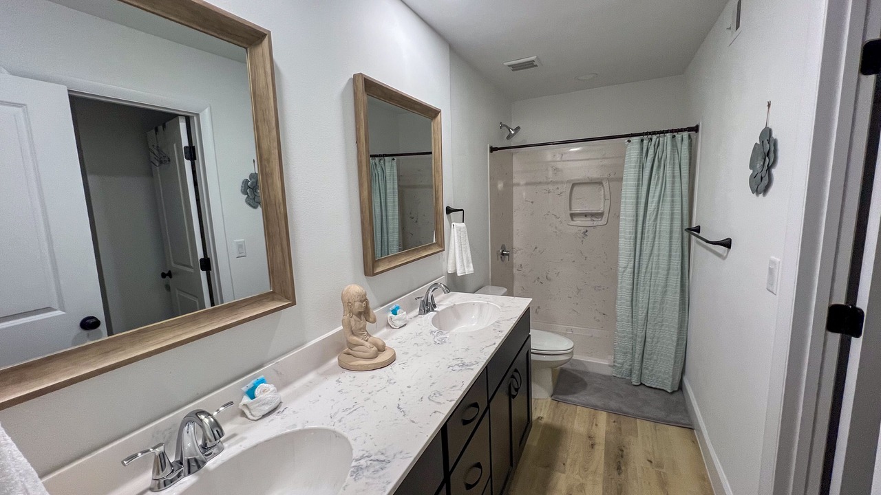 Photo of Bathroom in Shalimar