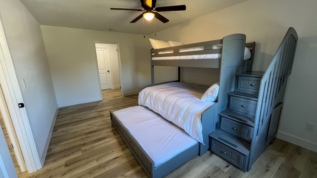 Photo of Bedroom in Shalimar