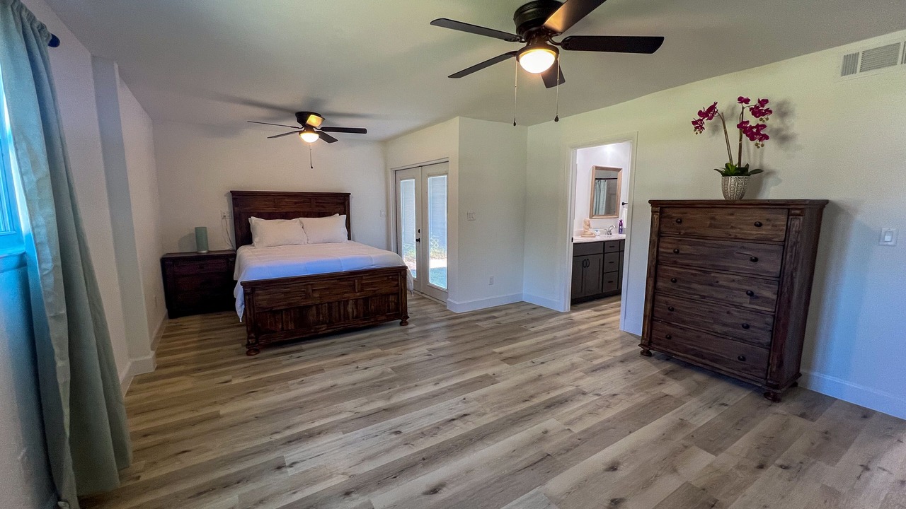 Photo of Bedroom in Shalimar
