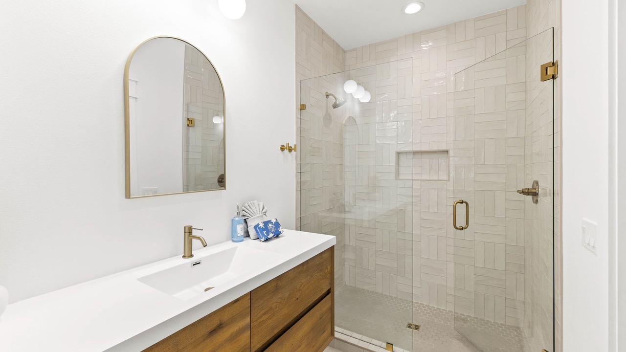 Photo of Bathroom in Crystal Beach
