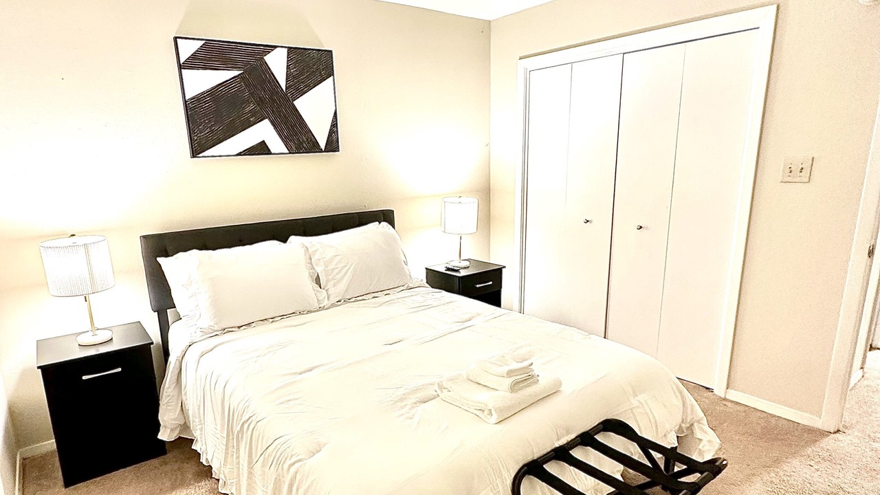 Photo of Bedroom in Fondren